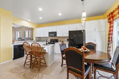 3913 Moravia Ct, Perris, CA 92571 photo 10