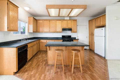 8720 Buena Valley Dr, Santee, CA 92071 photo 8