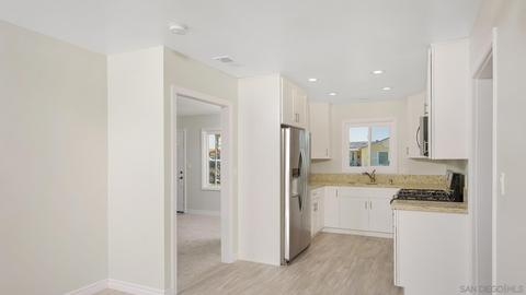 9559 E Heaney Cir, Santee, CA 92071 photo 12