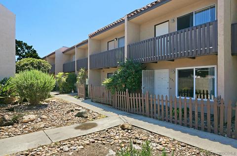 1331 Oakdale Ave, El Cajon, CA 92021 photo 3
