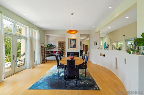 2626 Hidden Valley Rd, La Jolla, CA 92037 photo 32