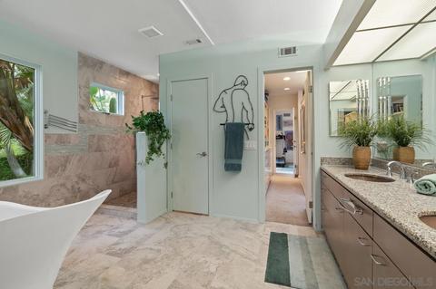 2626 Hidden Valley Rd, La Jolla, CA 92037 photo 21