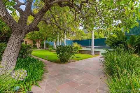 2626 Hidden Valley Rd, La Jolla, CA 92037 photo 12