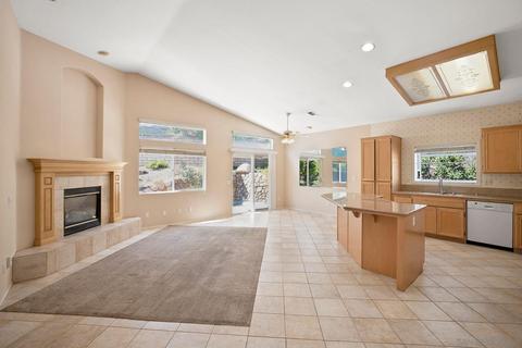 8742 Verna Dr, Escondido, CA 92026 photo 10