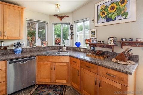 532 Pile St, Ramona, CA 92065 photo 7