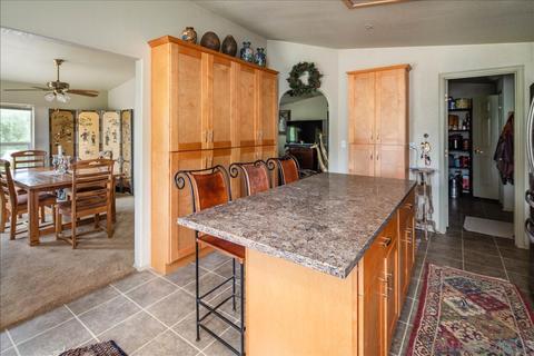 532 Pile St, Ramona, CA 92065 photo 8