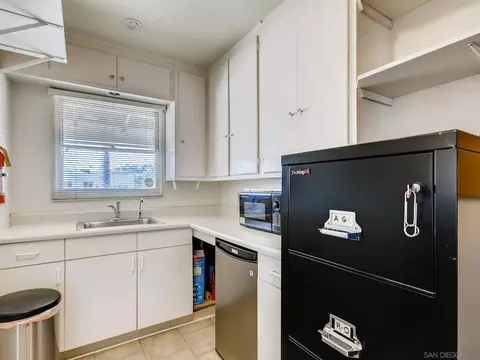 8264 University Ave, La Mesa, CA 91942 photo 12