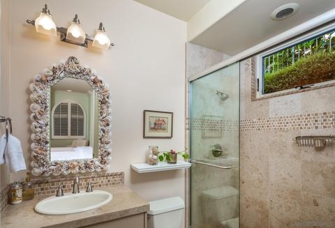7769 Prospect Pl, La Jolla, CA 92037 photo 35