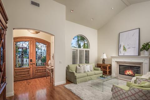 7769 Prospect Pl, La Jolla, CA 92037 photo 15