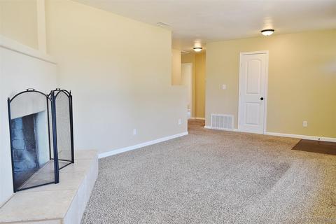 724 12th St, Ramona, CA 92065 photo 3