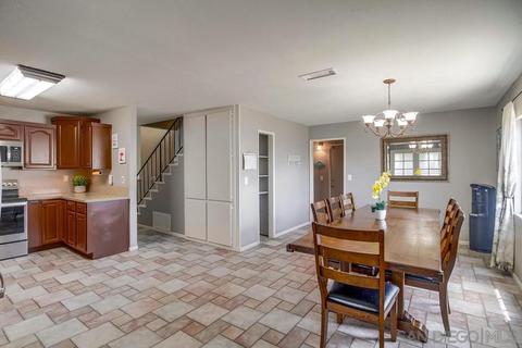 9754 Kenesaw Ct, Santee, CA 92071 photo 12