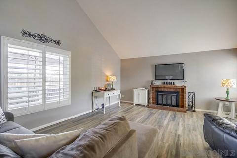9754 Kenesaw Ct, Santee, CA 92071 photo 5