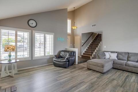 9754 Kenesaw Ct, Santee, CA 92071 photo 7