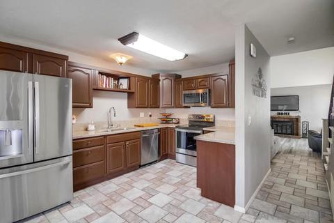 9754 Kenesaw Ct, Santee, CA 92071 photo 13