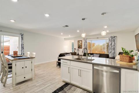 4073 Lake Blvd, Oceanside, CA 92056 photo 8