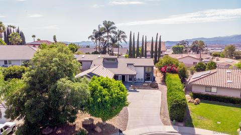 1531 Malaga Way, Fallbrook, CA 92028 photo 2