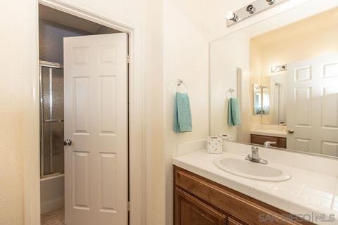 3879 Stoneridge Rd, Carlsbad, CA 92010 photo 27