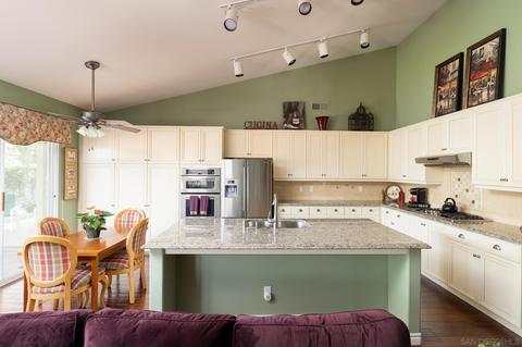 5138 Berryessa St, Oceanside, CA 92056 photo 7
