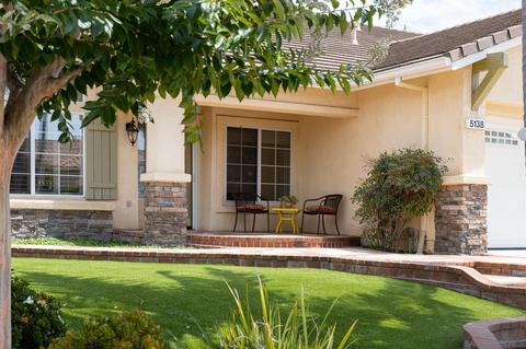 5138 Berryessa St, Oceanside, CA 92056 photo 2