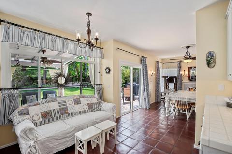 1016 Gallery Dr, Oceanside, CA 92057 photo 13