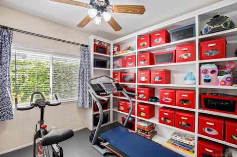 1016 Gallery Dr, Oceanside, CA 92057 photo 20
