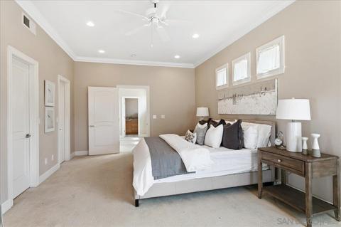 551 Rosemont St, La Jolla, CA 92037 photo 20