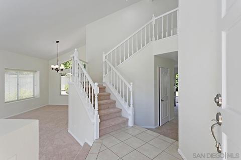 2086 Tiffany Dr, Oceanside, CA 92056 photo 4