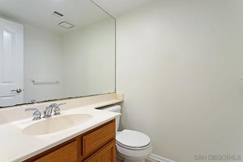 2086 Tiffany Dr, Oceanside, CA 92056 photo 16