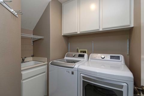 5681 Caminito Danzarin, La Jolla, CA 92037 photo 16