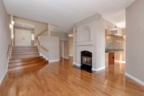 5681 Caminito Danzarin, La Jolla, CA 92037 photo 2