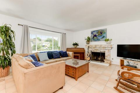 272 Village Run W, Encinitas, CA 92024 photo 5