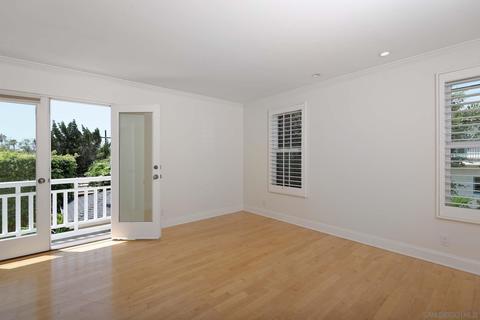 540 Bonair Pl, La Jolla, CA 92037 photo 17