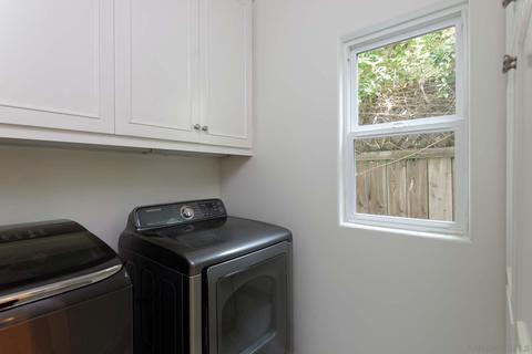 540 Bonair Pl, La Jolla, CA 92037 photo 28