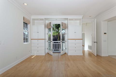 540 Bonair Pl, La Jolla, CA 92037 photo 16