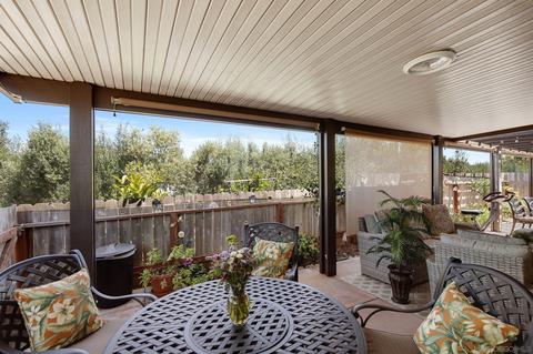 702 Nob Cir, Vista, CA 92084 photo 20