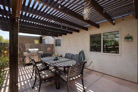 702 Nob Cir, Vista, CA 92084 photo 25