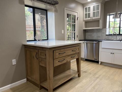5995 Jackson Dr, La Mesa, CA 91942 photo 4