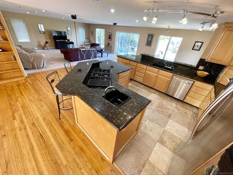 3636 Highland, Carlsbad, CA 92008 photo 14