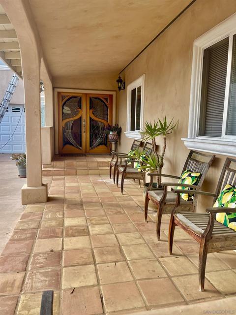 3636 Highland, Carlsbad, CA 92008 photo 2