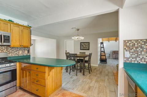 9350 Burning Tree Way, Santee, CA 92071 photo 27