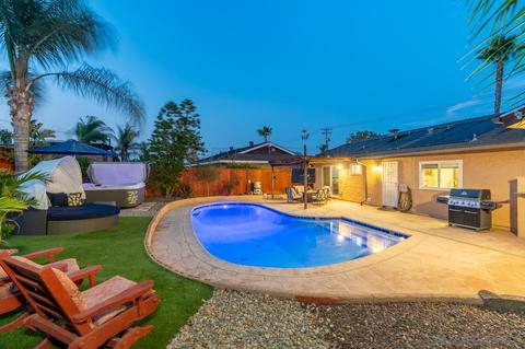 9350 Burning Tree Way, Santee, CA 92071 photo 5