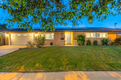 9350 Burning Tree Way, Santee, CA 92071 photo 2