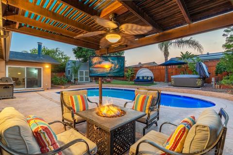 9350 Burning Tree Way, Santee, CA 92071 photo 4