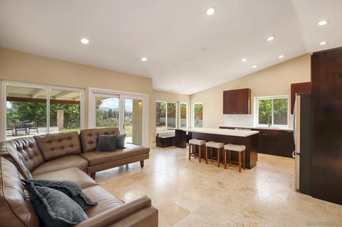 5223 Robinwood Dr, Oceanside, CA 92056 photo 5