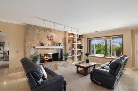 9242 Jovic Rd, Lakeside, CA 92040 photo 3