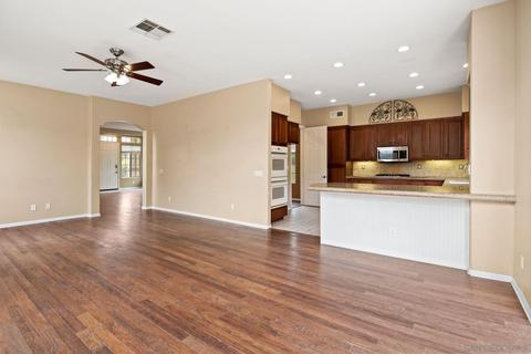 2515 Mountain Crest Gln, Escondido, CA 92027 photo 9