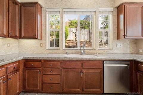 2515 Mountain Crest Gln, Escondido, CA 92027 photo 13