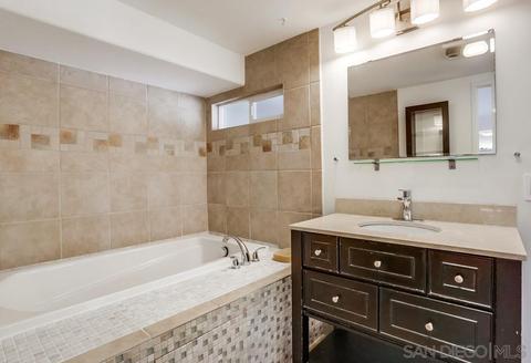 2860 Calmar Dr, Escondido, CA 92029 photo 27