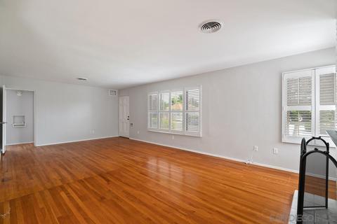 8520 Victory Rd, La Mesa, CA 91942 photo 6