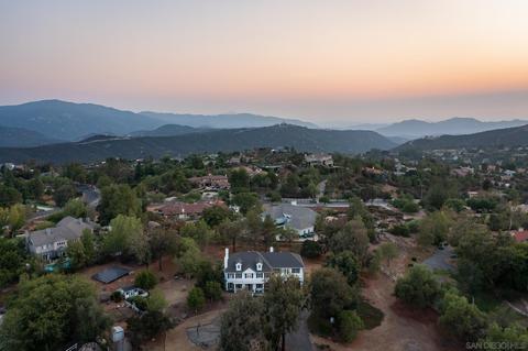 2024 Corte Madeira, Alpine, CA 91901 photo 43